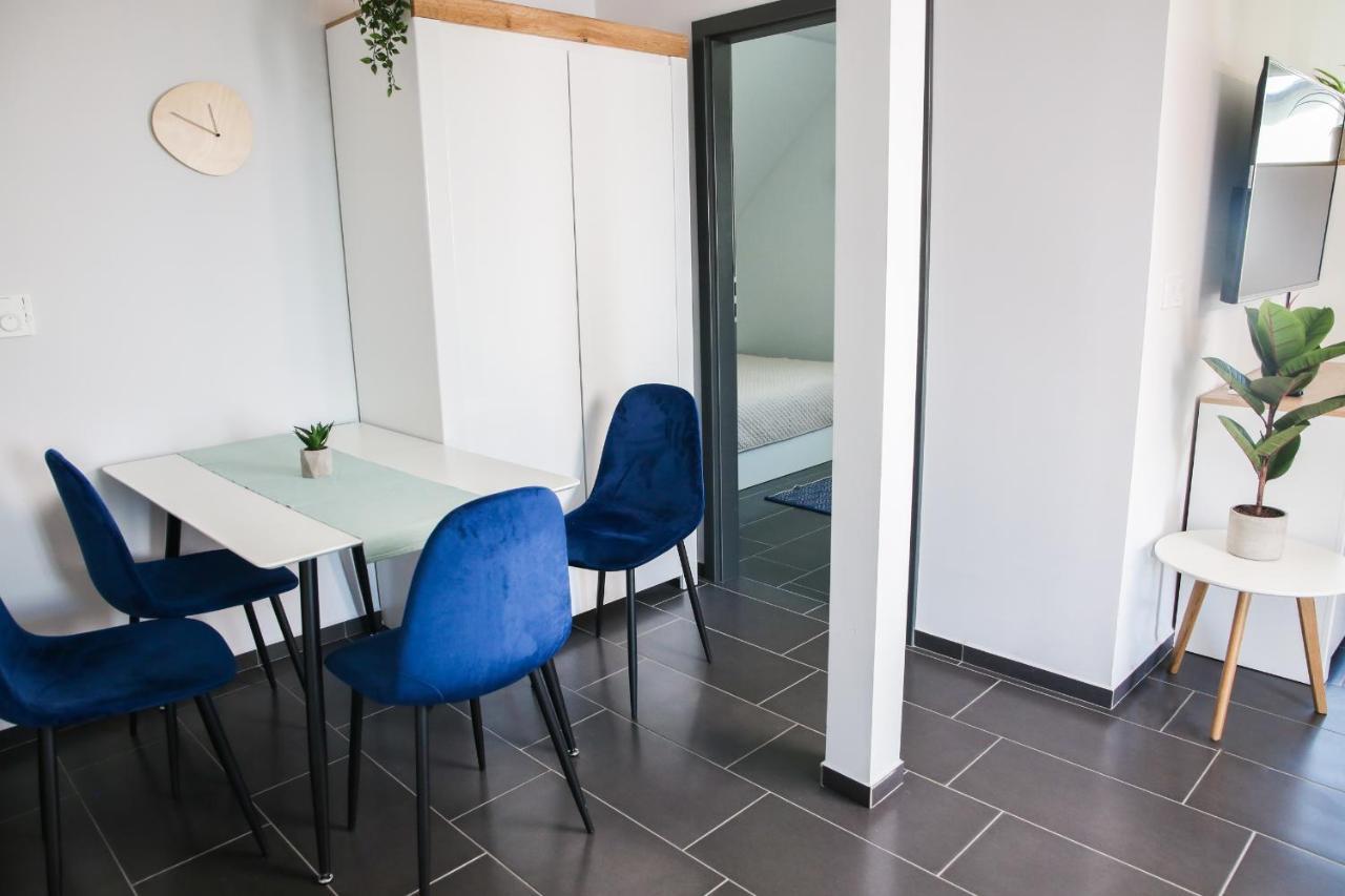 Balkon Apartmanhaz Panzio Balatonfüred Exterior foto