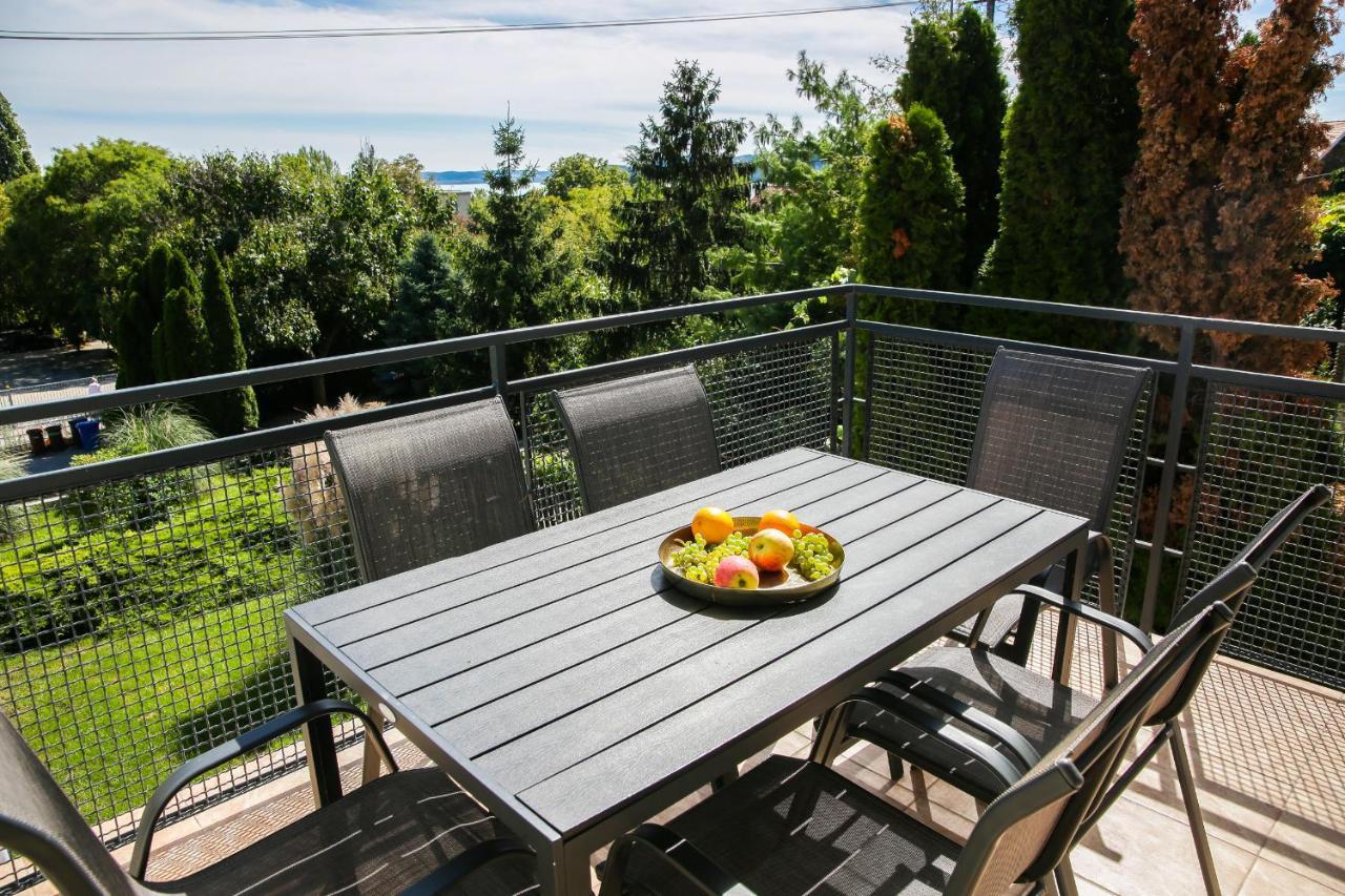 Balkon Apartmanhaz Panzio Balatonfüred Exterior foto