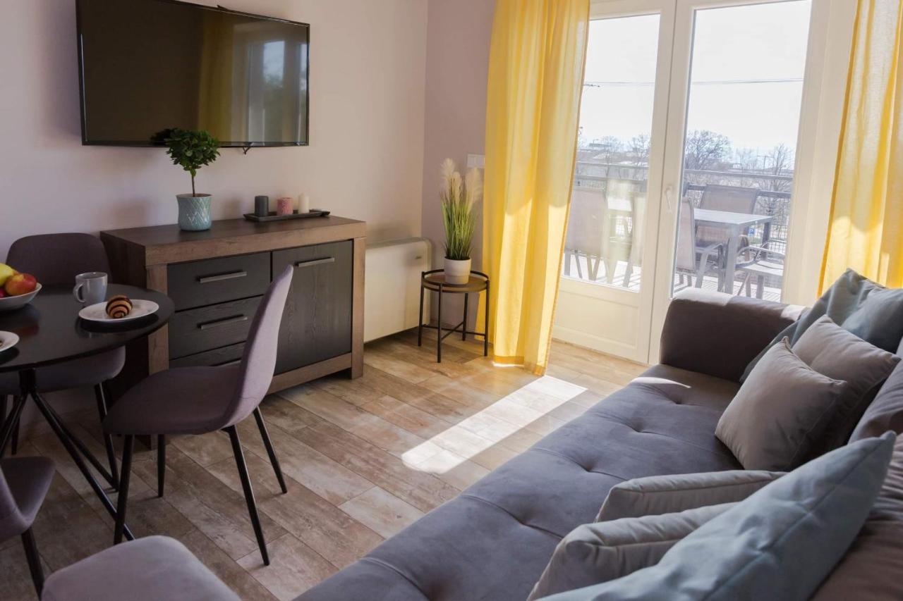 Balkon Apartmanhaz Panzio Balatonfüred Exterior foto